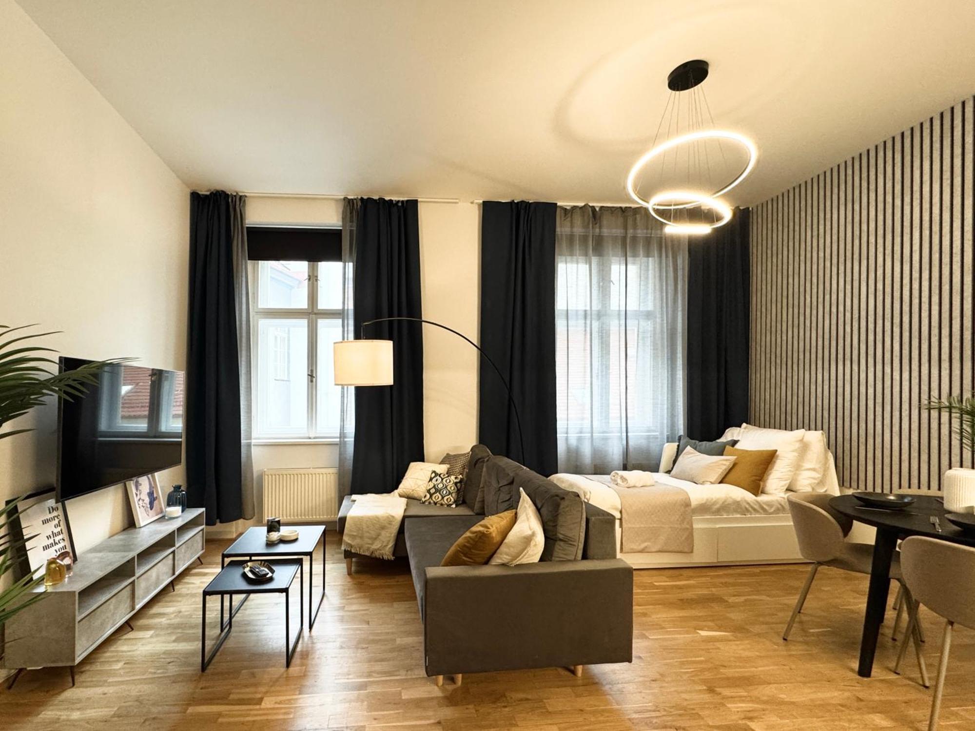 Royal Blue Wenceslas Apartment, Apartment *